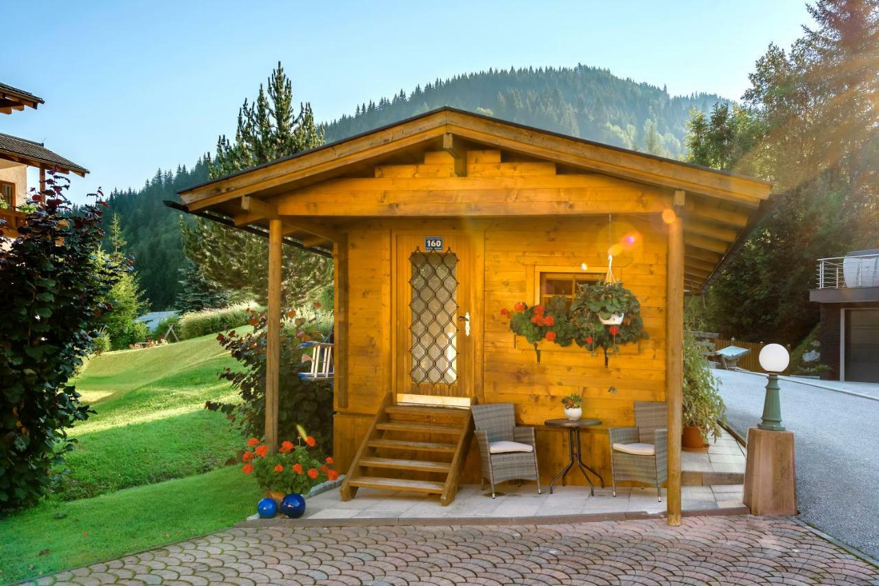 Haus Silvia Hotel Flachau Bagian luar foto