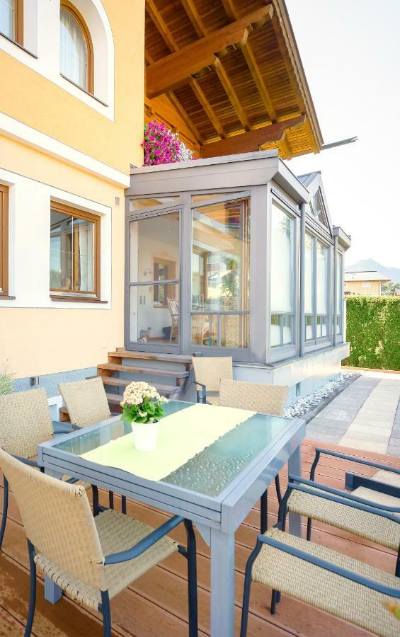 Haus Silvia Hotel Flachau Bagian luar foto