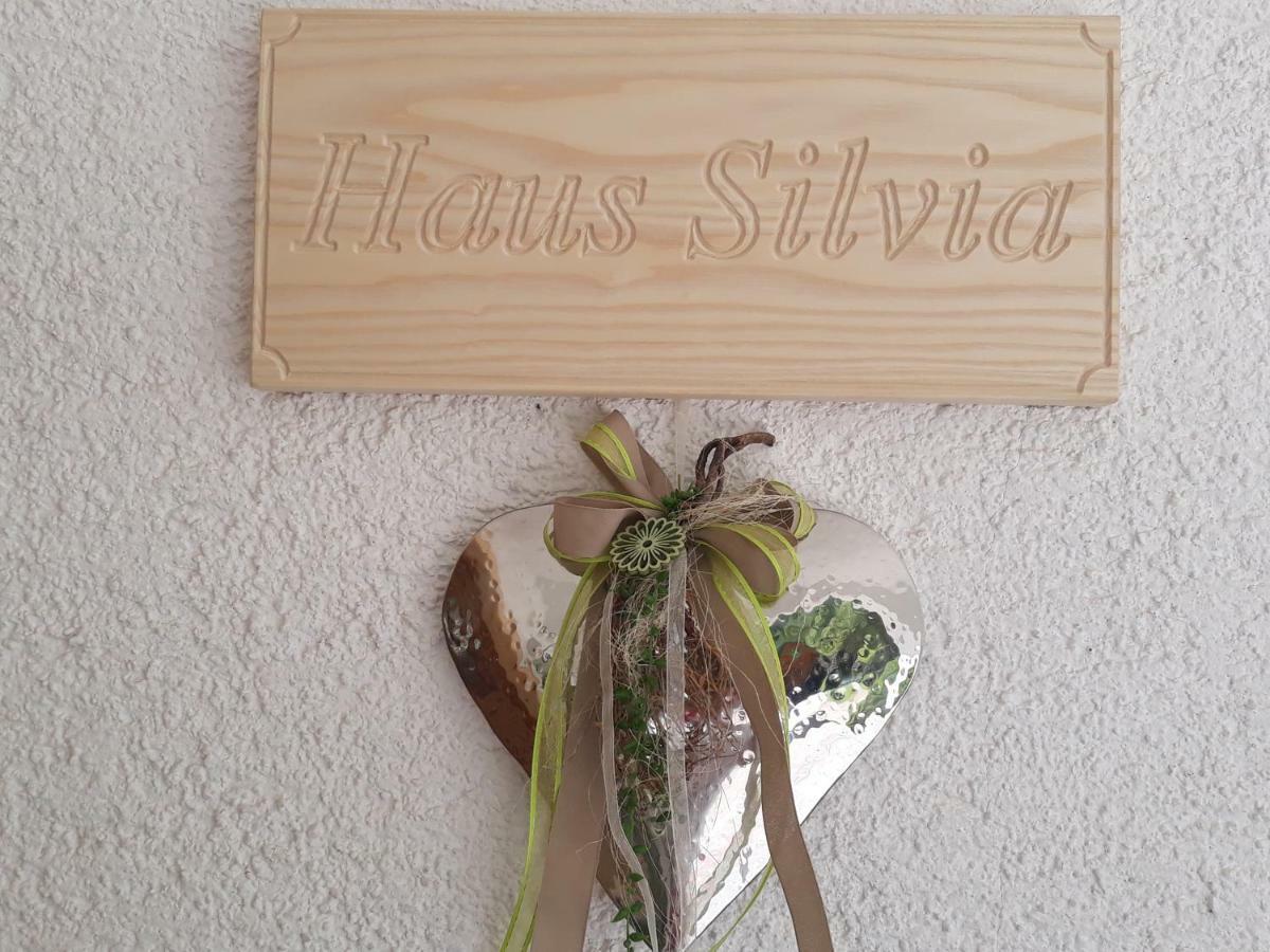 Haus Silvia Hotel Flachau Bagian luar foto